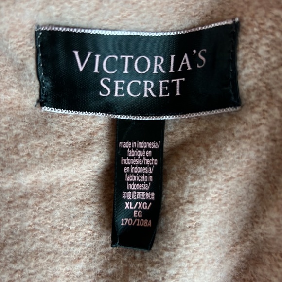 Sweatshirt - Picture 4 of 5